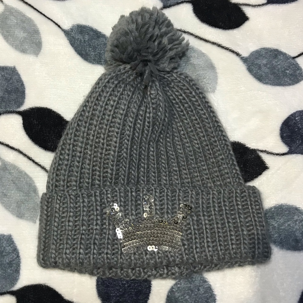 Disney Pom pom beanie